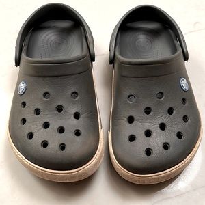 Gray youth Crocs, size 3.